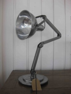Industrial angle lamp